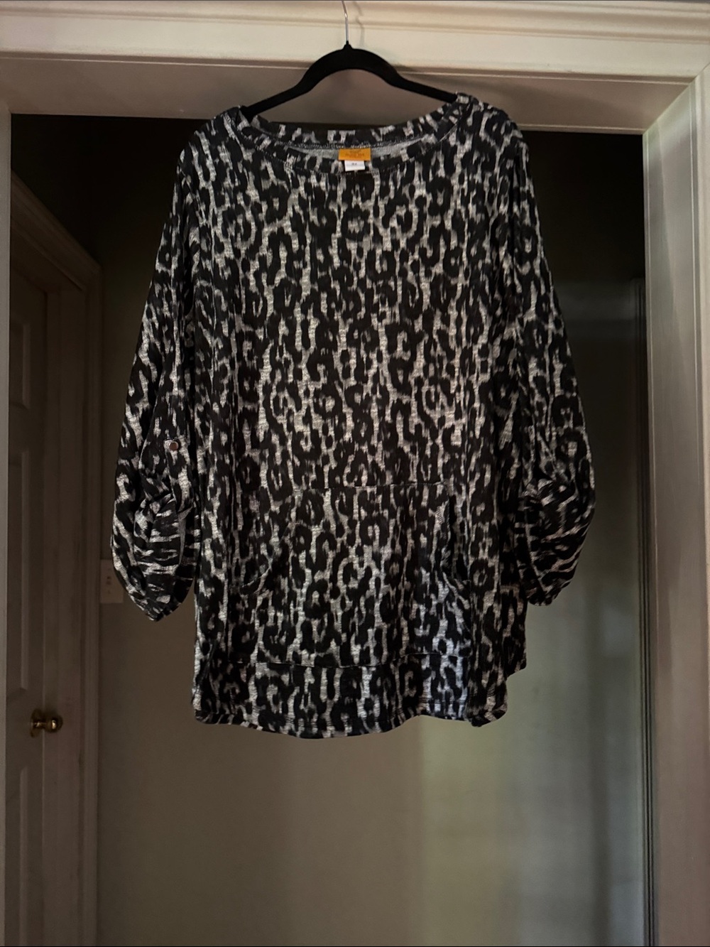 Ruby Rd. Black & Cream Leopard Knit Tunic - Picture 7 of 8